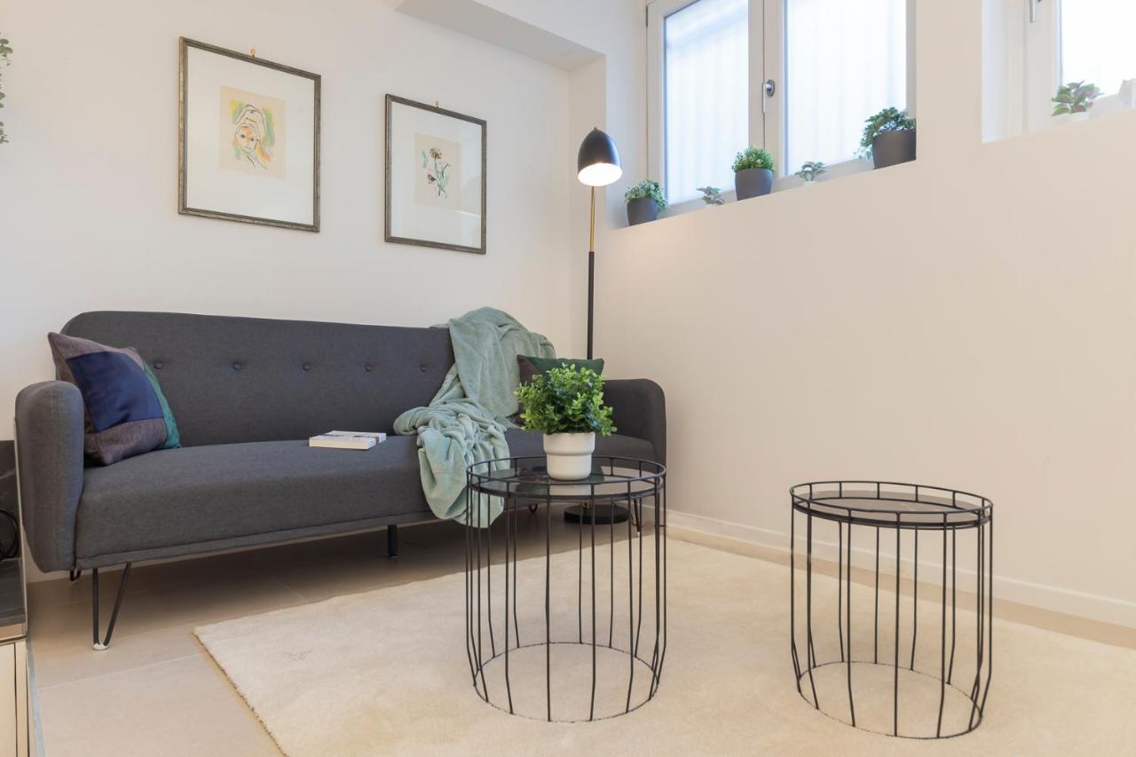 I Host Apartment - Val Strona Милан Экстерьер фото