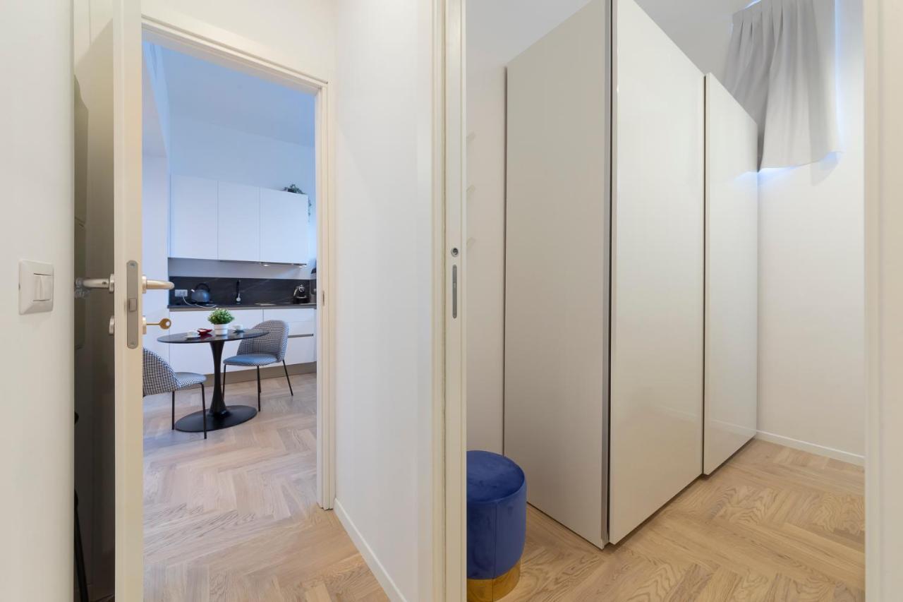 I Host Apartment - Val Strona Милан Экстерьер фото