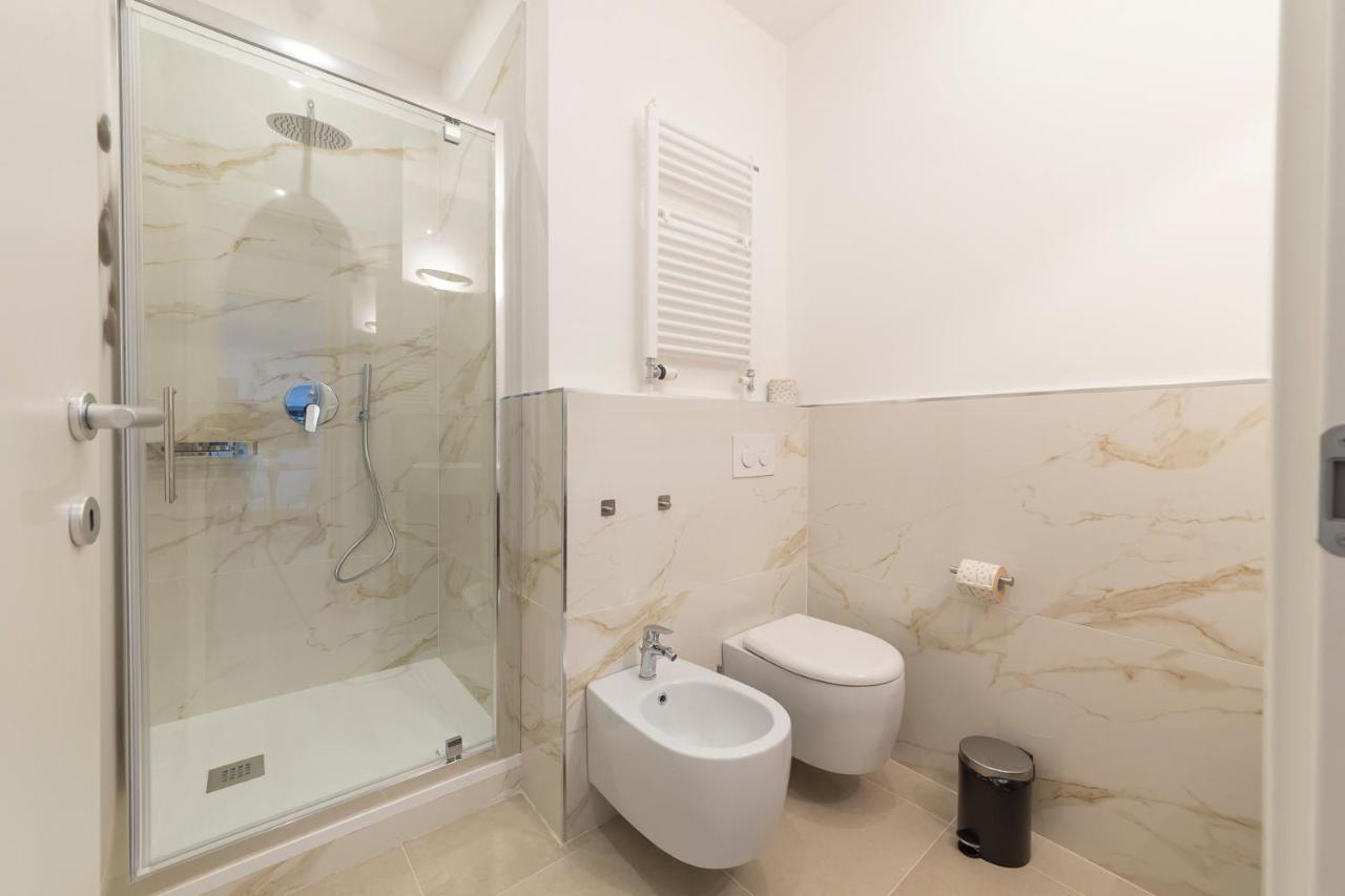 I Host Apartment - Val Strona Милан Экстерьер фото